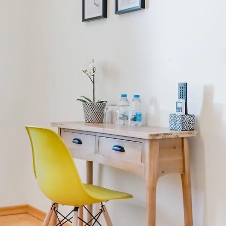 Private Apartment In Lisbon *