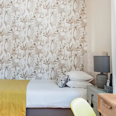 Private Apartment In Lisbon *