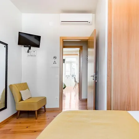 Private Apartment In Lisbon Apartment